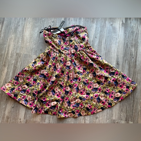 Xoxo Strapless Corsette Floral Dress, size: 5/6 - Picture 8 of 10
